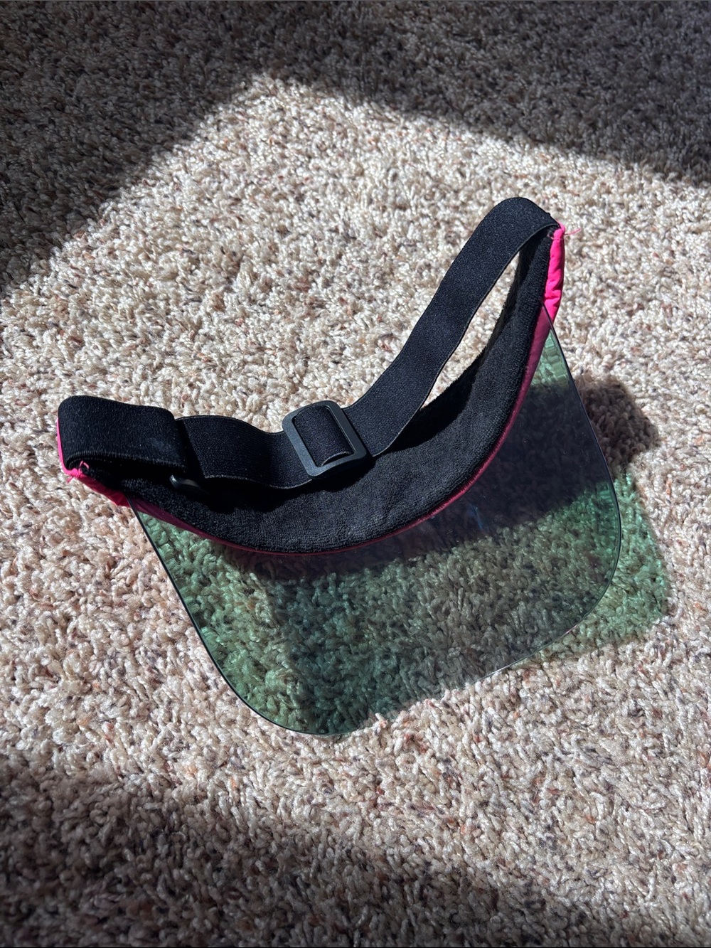 ALO Yoga Pink Mirrored Visor - Picture 3 of 5